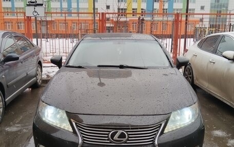 Lexus ES VII, 2014 год, 2 340 000 рублей, 1 фотография