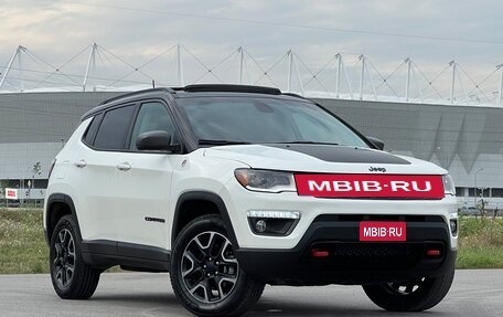 Jeep Compass II, 2019 год, 2 590 000 рублей, 1 фотография