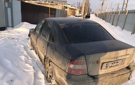 Opel Vectra B рестайлинг, 1997 год, 150 000 рублей, 3 фотография