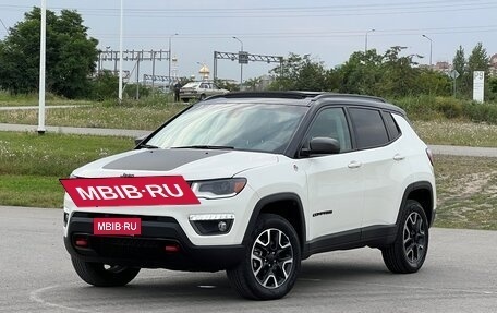 Jeep Compass II, 2019 год, 2 590 000 рублей, 5 фотография