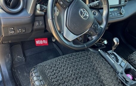 Toyota RAV4, 2018 год, 3 500 000 рублей, 9 фотография