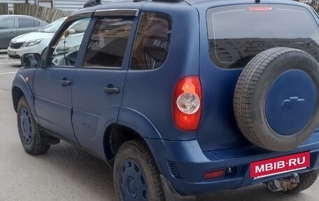 Chevrolet Niva I рестайлинг, 2009 год, 580 000 рублей, 3 фотография