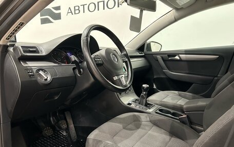 Volkswagen Passat B7, 2012 год, 999 000 рублей, 13 фотография