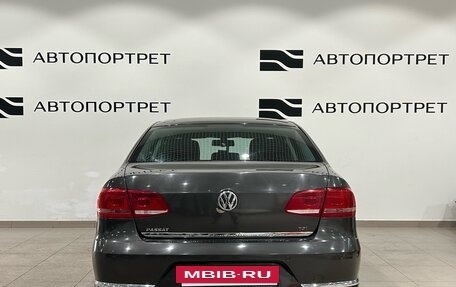 Volkswagen Passat B7, 2012 год, 999 000 рублей, 4 фотография