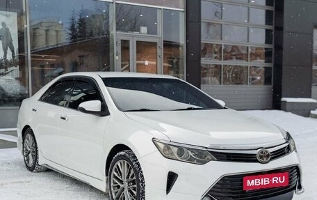 Toyota Camry, 2016 год, 2 420 000 рублей, 3 фотография