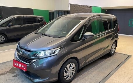 Honda Freed II, 2017 год, 1 598 000 рублей, 3 фотография