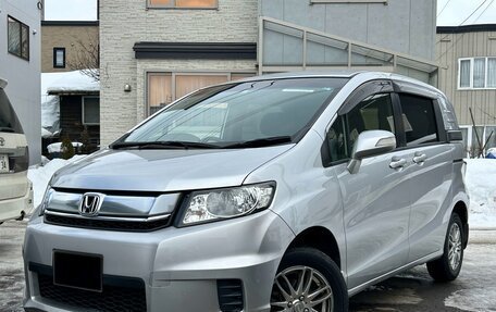 Honda Freed I, 2016 год, 886 000 рублей, 1 фотография