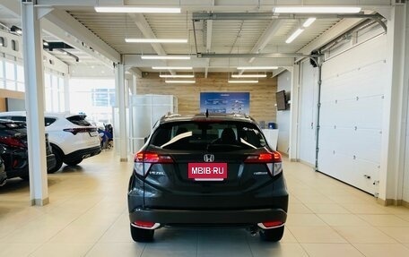 Honda Vezel, 2015 год, 1 699 000 рублей, 5 фотография