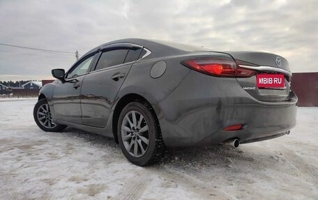 Mazda 6, 2018 год, 1 900 000 рублей, 2 фотография