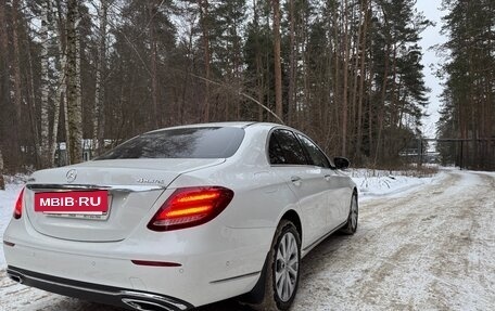 Mercedes-Benz E-Класс, 2020 год, 5 500 000 рублей, 7 фотография