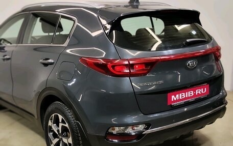 KIA Sportage IV рестайлинг, 2020 год, 2 419 000 рублей, 10 фотография