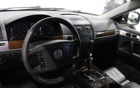 Volkswagen Touareg III, 2008 год, 1 069 000 рублей, 9 фотография