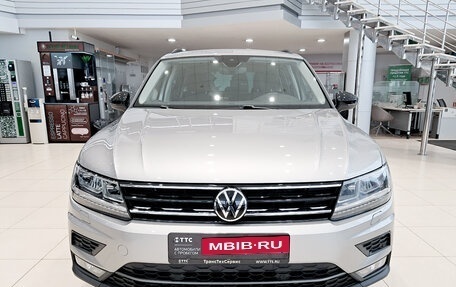 Volkswagen Tiguan II, 2020 год, 2 950 000 рублей, 2 фотография