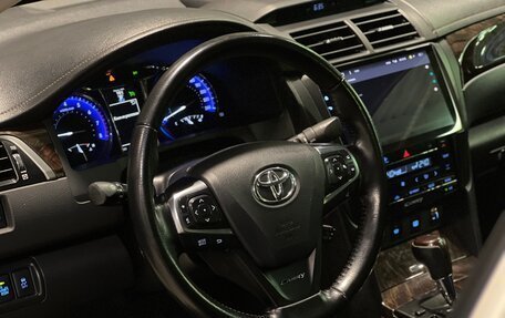 Toyota Camry, 2015 год, 2 366 000 рублей, 10 фотография