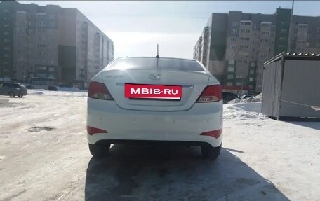 Hyundai Solaris II рестайлинг, 2016 год, 1 340 000 рублей, 3 фотография