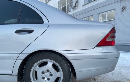 Mercedes-Benz C-Класс, 2003 год, 650 000 рублей, 12 фотография