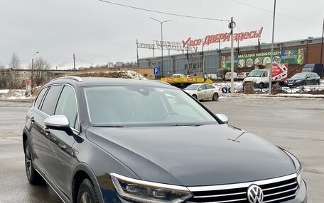 Volkswagen Passat B8 рестайлинг, 2018 год, 2 950 000 рублей, 2 фотография