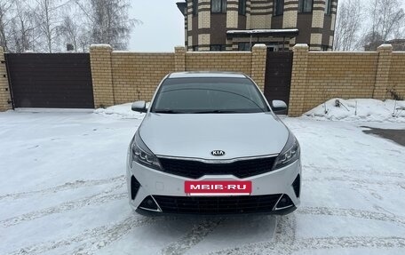 KIA Rio IV, 2021 год, 1 850 000 рублей, 8 фотография