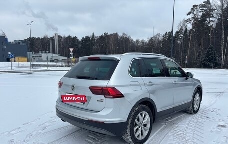 Volkswagen Tiguan II, 2017 год, 2 999 000 рублей, 6 фотография