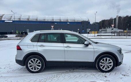 Volkswagen Tiguan II, 2017 год, 2 999 000 рублей, 7 фотография