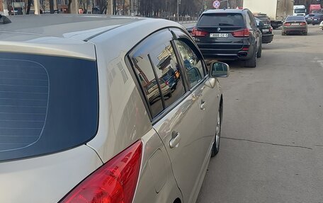 Nissan Tiida, 2010 год, 690 000 рублей, 4 фотография