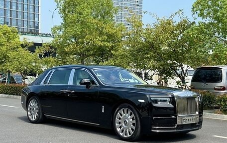 Rolls-Royce Phantom VIII, 2022 год, 43 300 224 рублей, 3 фотография