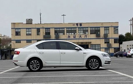 Skoda Octavia, 2021 год, 1 340 000 рублей, 11 фотография