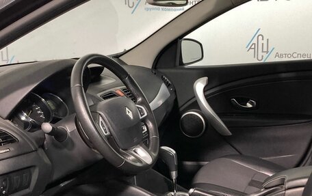 Renault Megane III, 2010 год, 715 000 рублей, 8 фотография