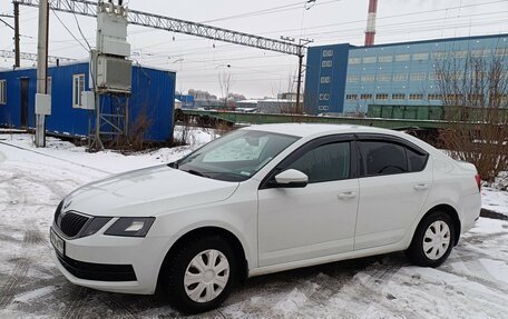 Skoda Octavia, 2018 год, 1 000 000 рублей, 8 фотография