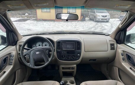 Ford Escape II, 2001 год, 399 700 рублей, 11 фотография