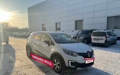 Renault Kaptur I рестайлинг, 2018 год, 1 368 000 рублей, 2 фотография