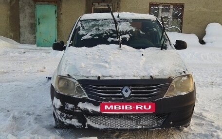 Renault Logan I, 2012 год, 160 000 рублей, 3 фотография