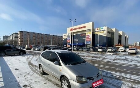 Nissan Tino, 2001 год, 380 000 рублей, 12 фотография