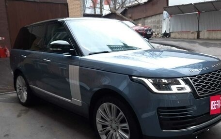 Land Rover Range Rover IV рестайлинг, 2019 год, 8 000 000 рублей, 3 фотография