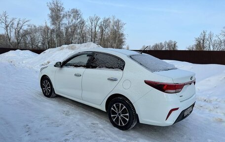 KIA Rio IV, 2018 год, 1 540 000 рублей, 5 фотография