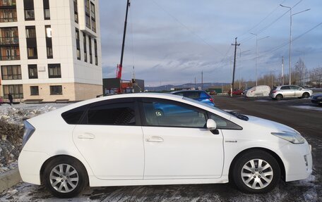 Toyota Prius, 2010 год, 1 200 000 рублей, 6 фотография