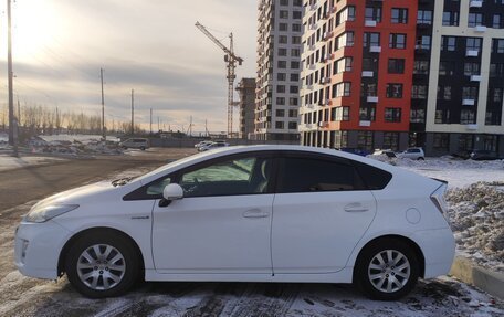 Toyota Prius, 2010 год, 1 200 000 рублей, 5 фотография