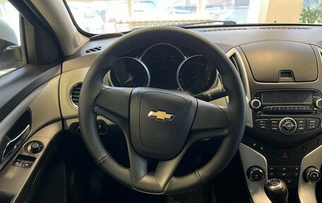 Chevrolet Cruze II, 2012 год, 899 000 рублей, 7 фотография