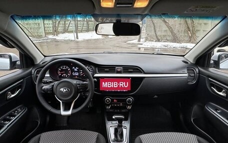 KIA Rio IV, 2018 год, 1 455 000 рублей, 10 фотография