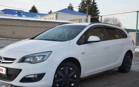 Opel Astra J, 2014 год, 1 400 000 рублей, 3 фотография