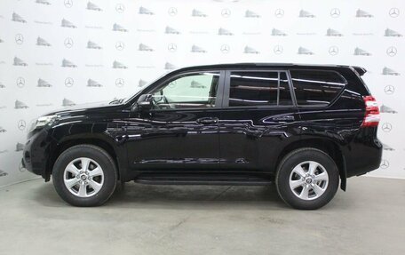 Toyota Land Cruiser Prado 150 рестайлинг 2, 2015 год, 3 800 000 рублей, 10 фотография