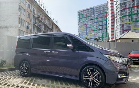 Honda Stepwgn IV, 2015 год, 2 385 000 рублей, 7 фотография