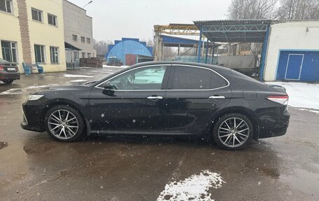 Toyota Camry, 2021 год, 4 200 000 рублей, 2 фотография