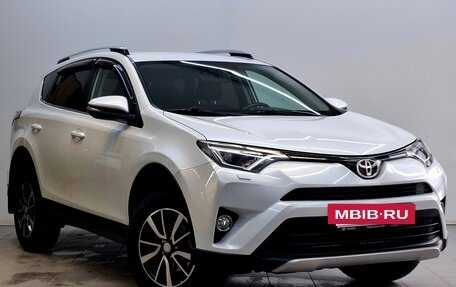 Toyota RAV4, 2019 год, 3 350 000 рублей, 3 фотография