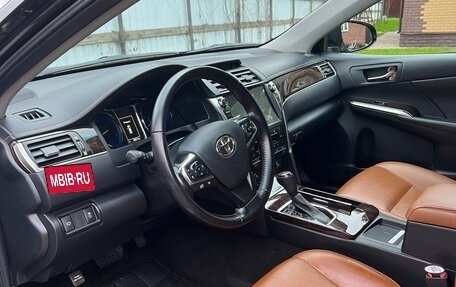 Toyota Camry, 2016 год, 2 570 000 рублей, 12 фотография