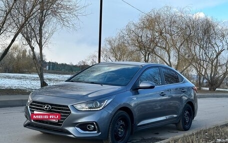 Hyundai Solaris II рестайлинг, 2018 год, 3 фотография