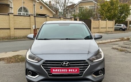 Hyundai Solaris II рестайлинг, 2018 год, 11 фотография
