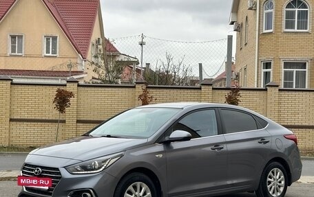 Hyundai Solaris II рестайлинг, 2018 год, 10 фотография