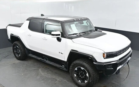 GMC Hummer EV, 2022 год, 12 608 543 рублей, 32 фотография