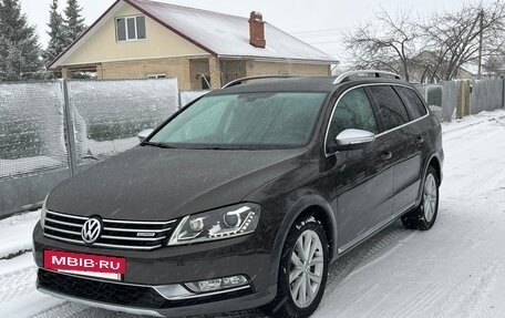 Volkswagen Passat B7, 2013 год, 1 980 000 рублей, 3 фотография